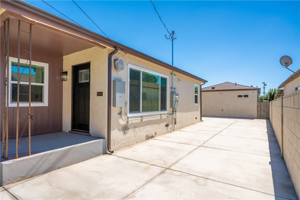 13066 Garber Street Pacoima, CA 91331 - Photo 33 of 68