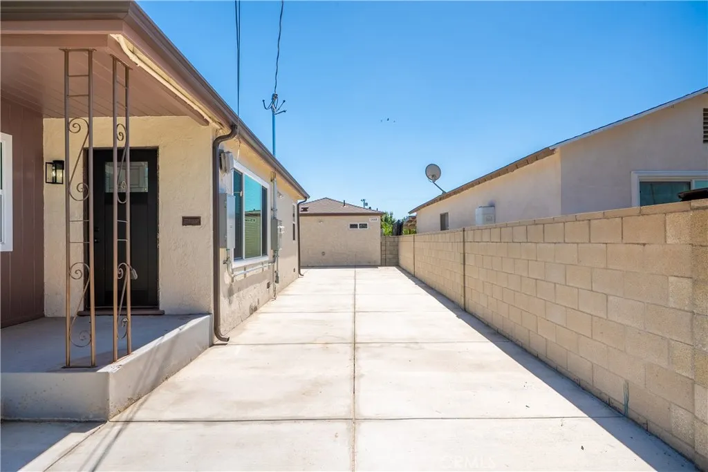 13066 Garber Street Pacoima, CA 91331 - Photo 34 of 68