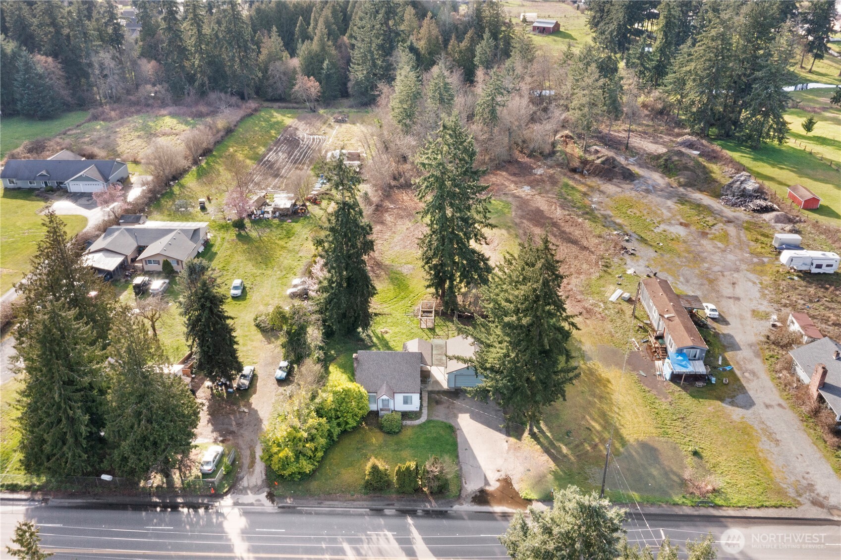 10114 Canyon Road East Tacoma, WA 98446 - Photo 3 of 31