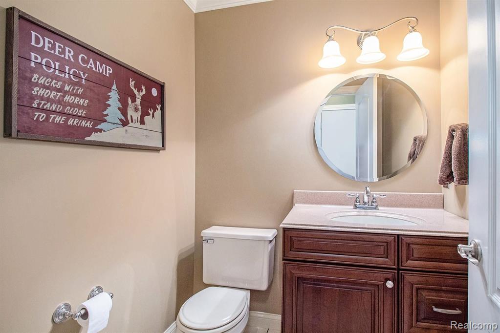 3587 Cedar Lake Road Howell, MI 48843 - Photo 23 of 38