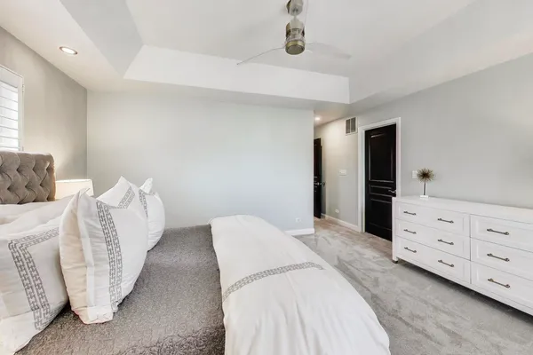 $950,000 | 2151 Mint Lane, Glenview, IL 60026