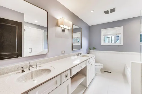 $950,000 | 2151 Mint Lane, Glenview, IL 60026