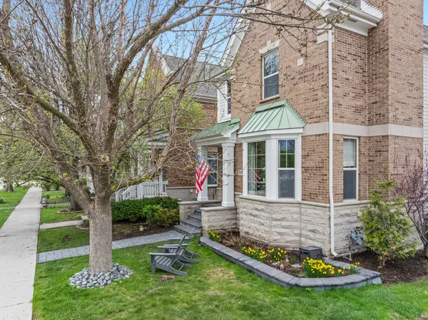 $950,000 | 2151 Mint Lane, Glenview, IL 60026