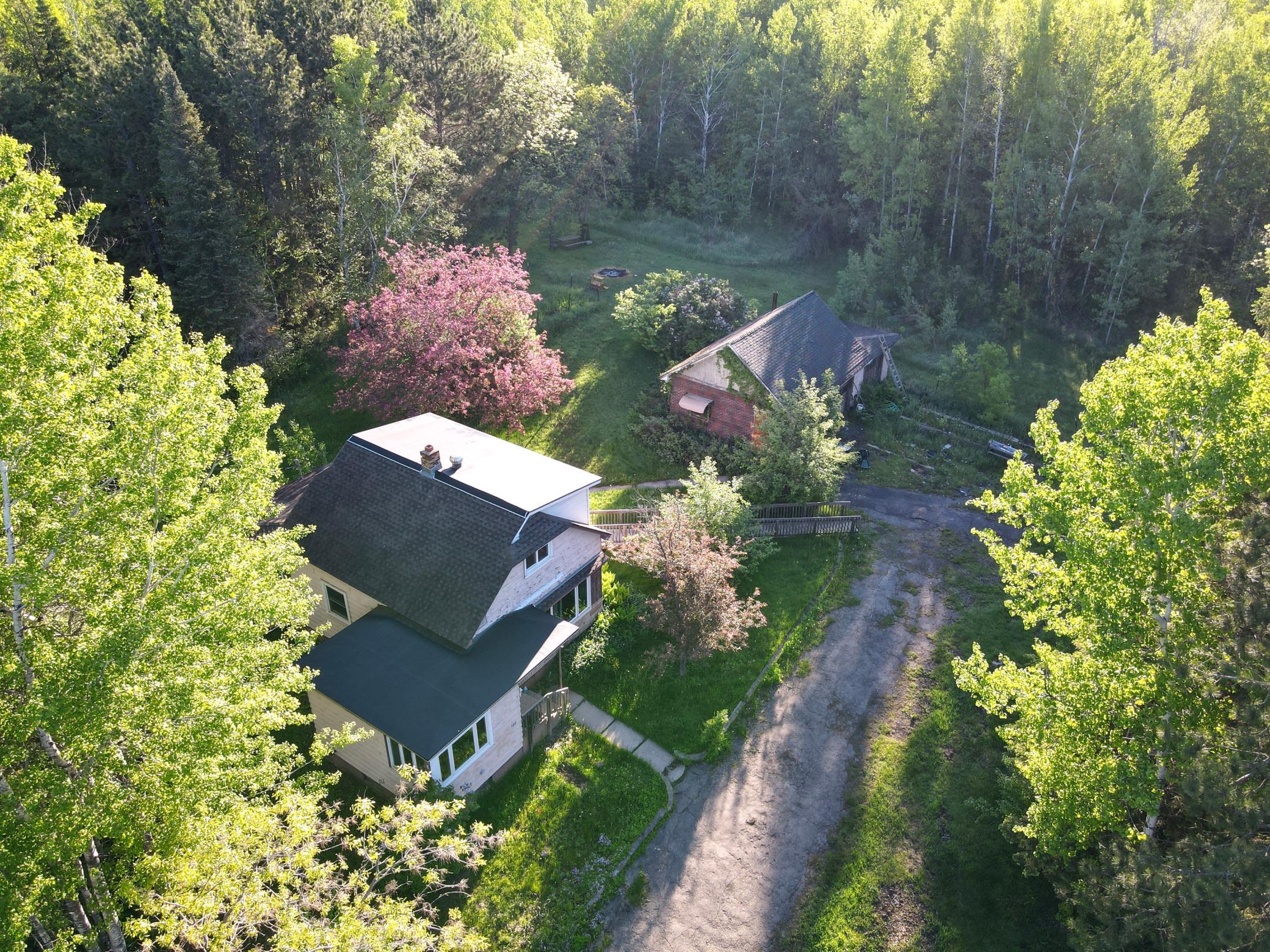 500 10th Avenue Northwest Chisholm, MN 55719 - Photo 10 of 31
