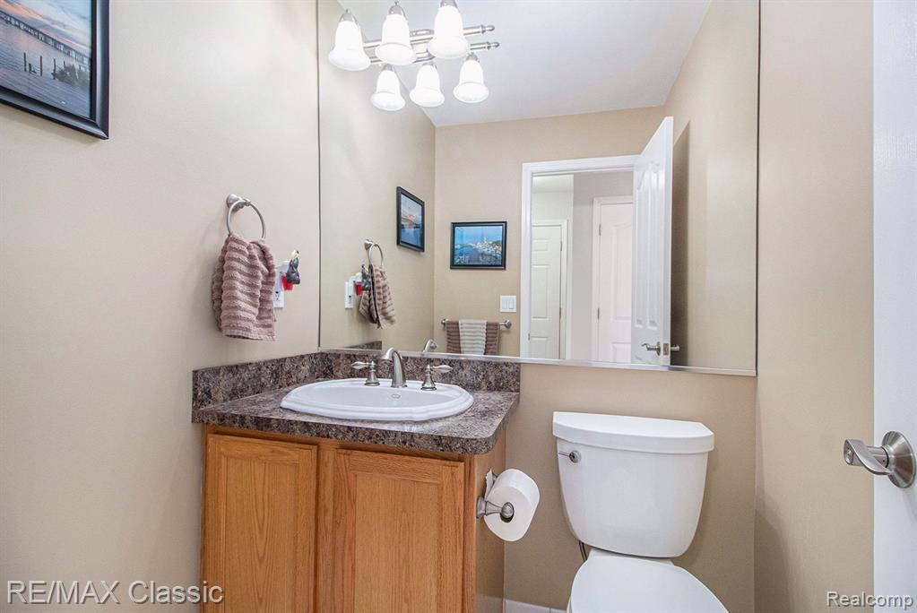 5867 Hathaway Road Canton, MI 48187 - Photo 23 of 55