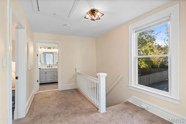 $369,900 | 840 Marshall Avenue, St. Louis, MO 63119