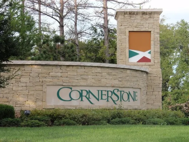 $35,000 | 1029 West Silverstone Court, Andover, KS 67002