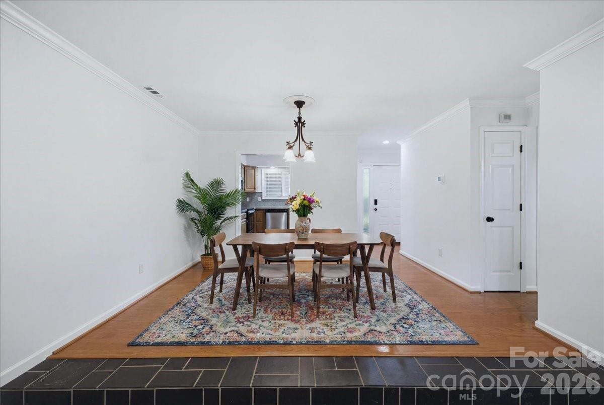 232 Queens Road, Unit 37 Charlotte, NC 28204 - Photo 5 of 31