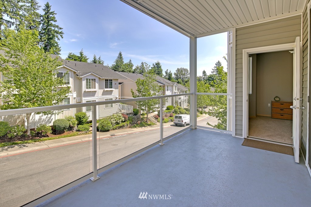 2808 Southeast 8th Place, Unit 1108 Renton, WA 98058 - Photo 18 of 21 Gallery Image 18