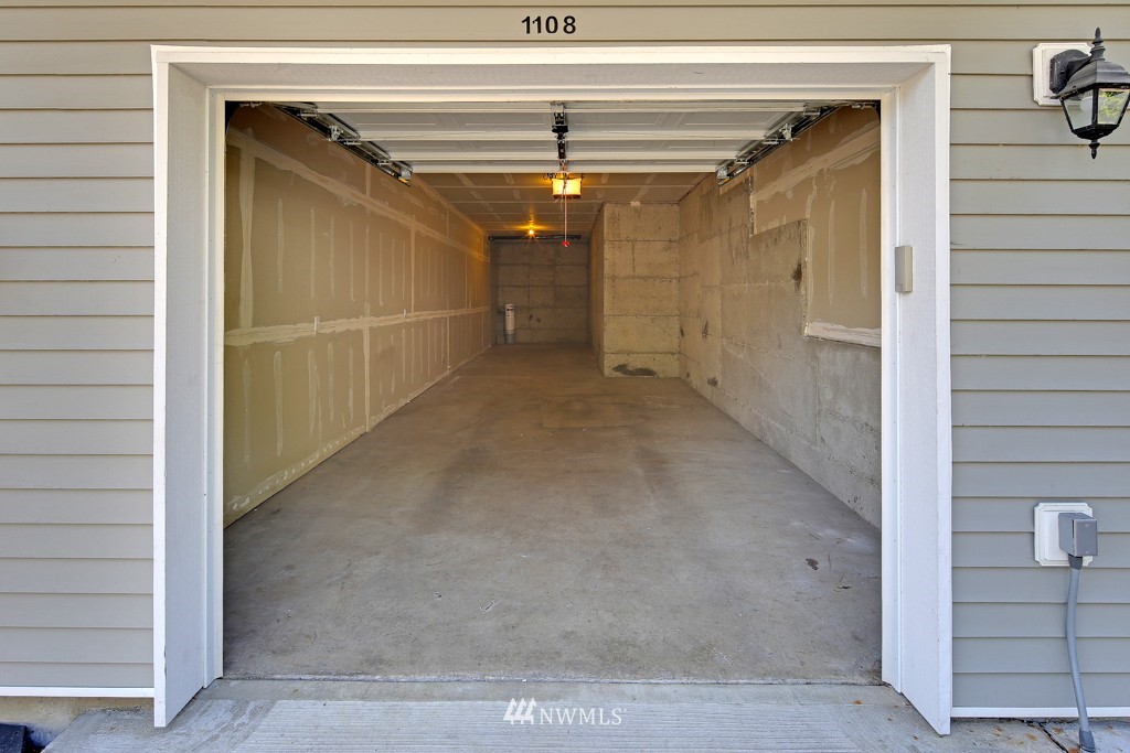 2808 Southeast 8th Place, Unit 1108 Renton, WA 98058 - Photo 19 of 21 Gallery Image 19