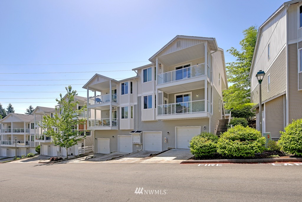 2808 Southeast 8th Place, Unit 1108 Renton, WA 98058 - Photo 20 of 21 Gallery Image 20