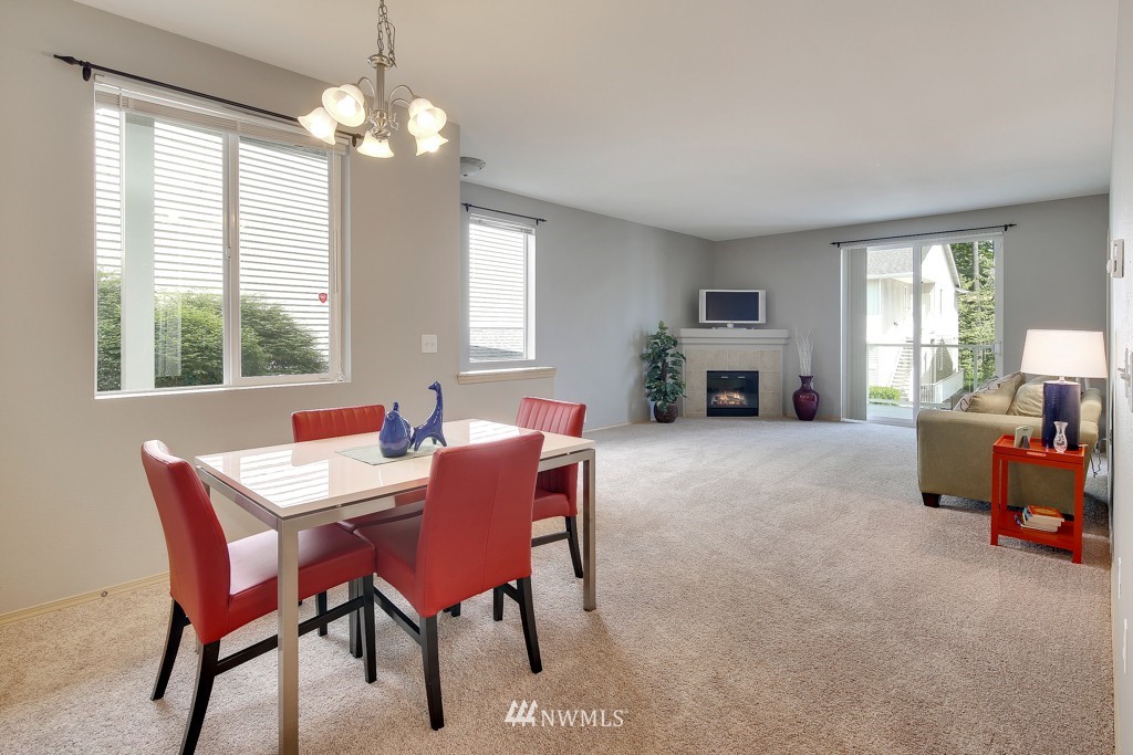 2808 Southeast 8th Place, Unit 1108 Renton, WA 98058 - Photo 5 of 21 Gallery Image 5