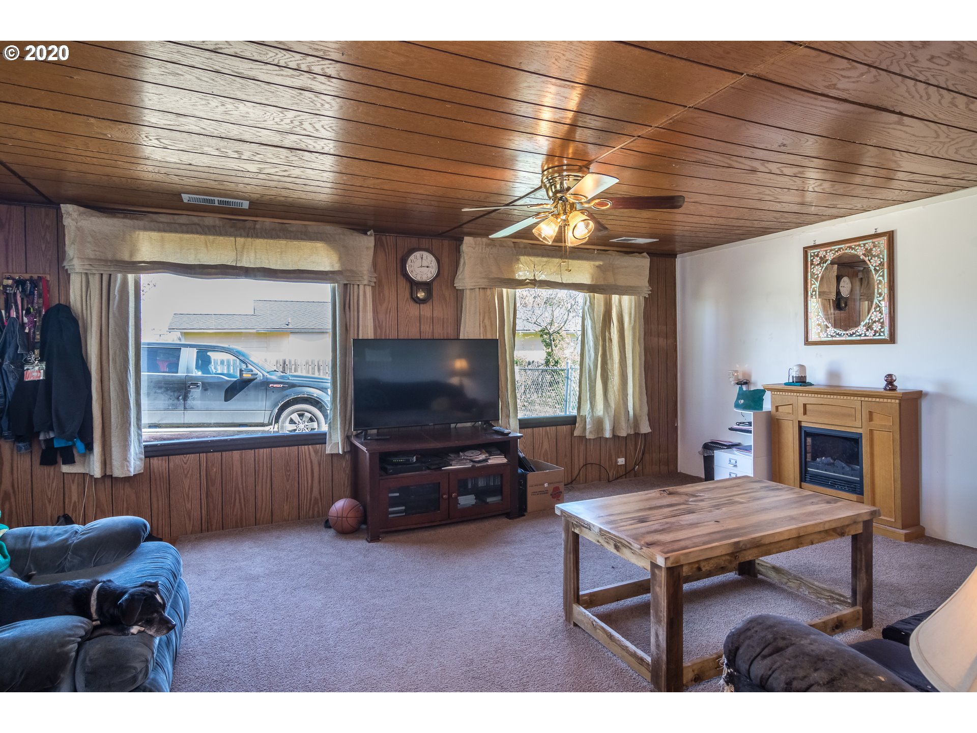 70 Southwest Wheeler Street Winston, OR 97496 - Photo 2 of 31 Gallery Image 2