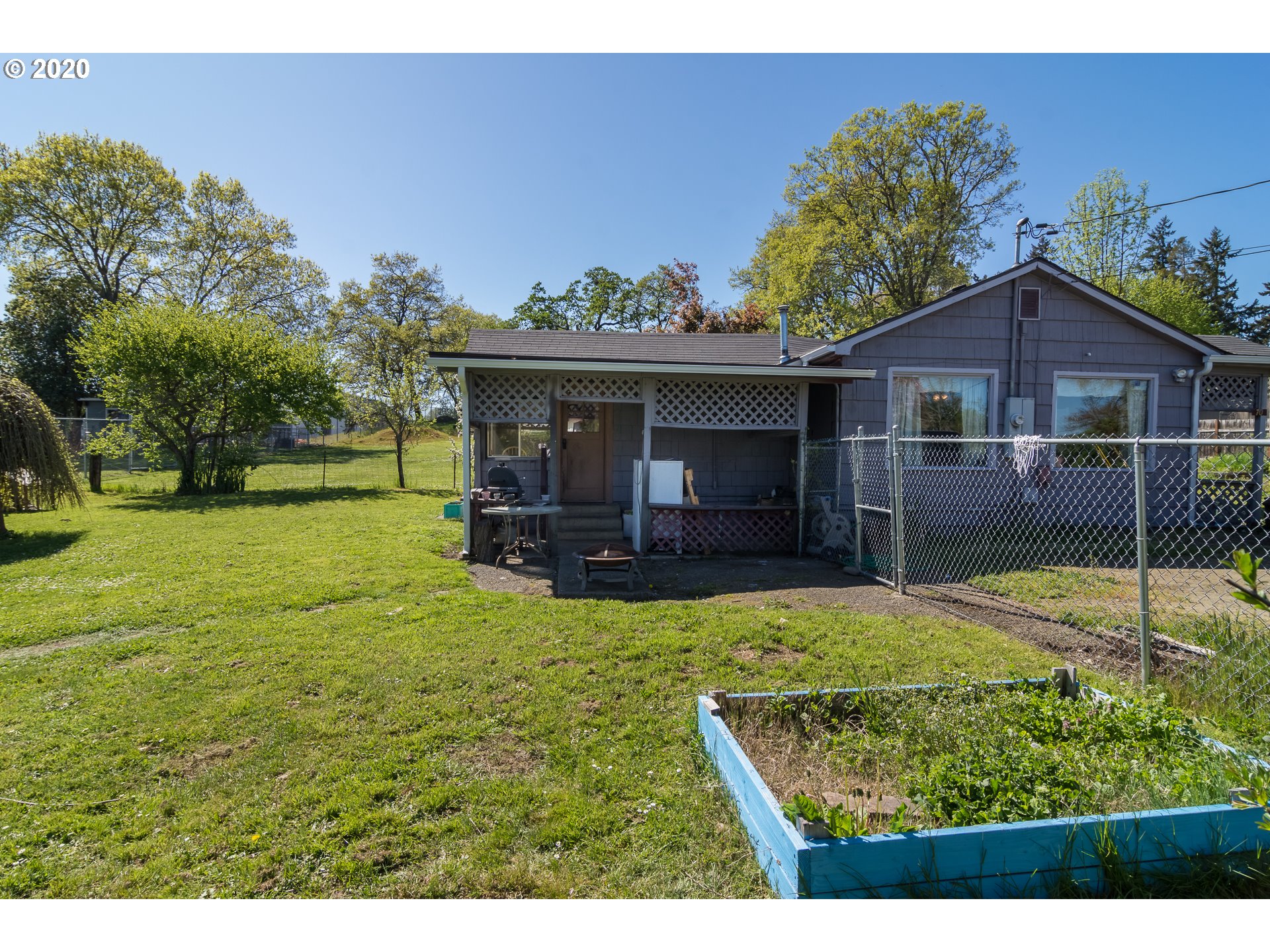 70 Southwest Wheeler Street Winston, OR 97496 - Photo 21 of 31 Gallery Image 21