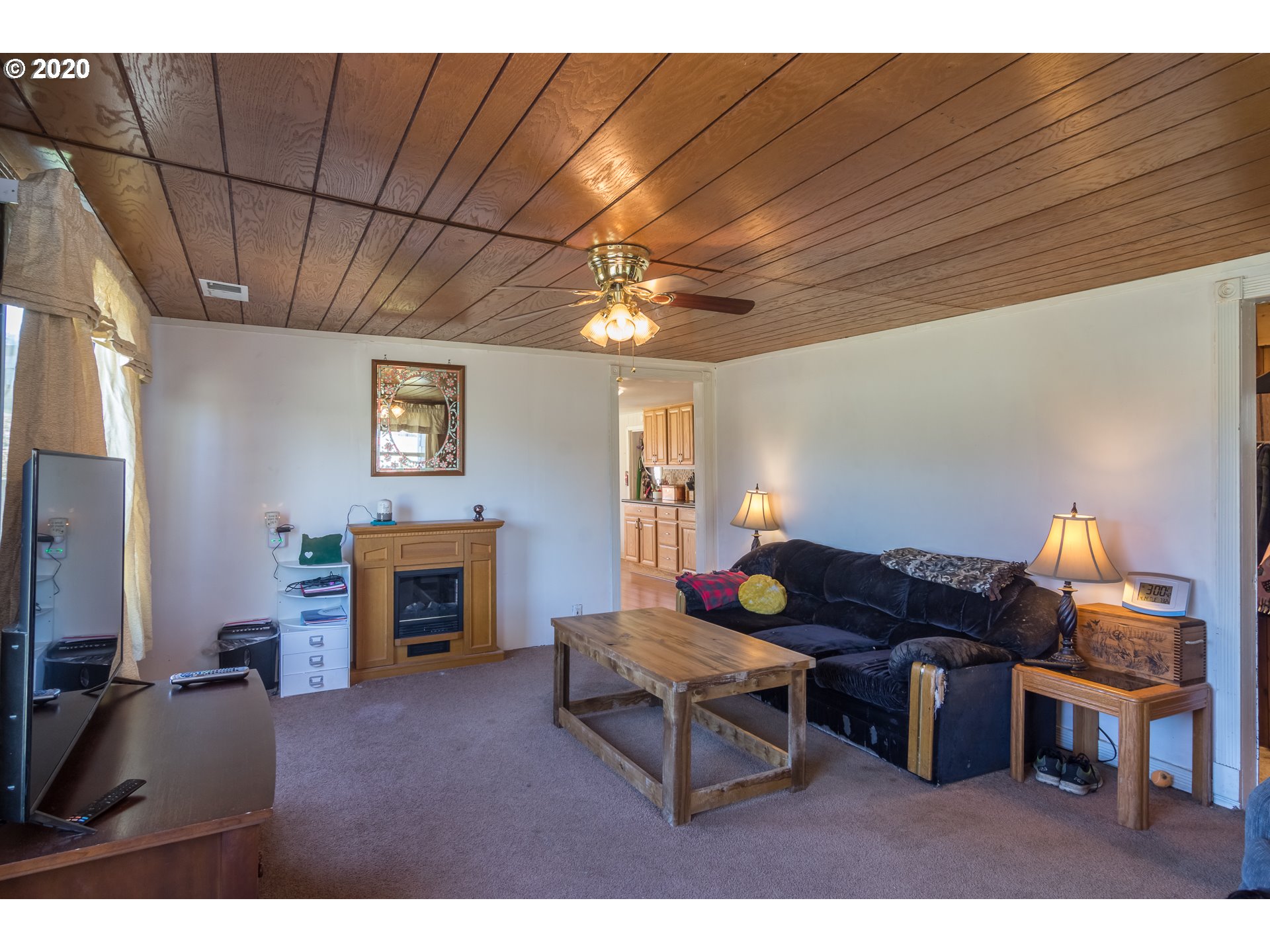 70 Southwest Wheeler Street Winston, OR 97496 - Photo 5 of 31 Gallery Image 5