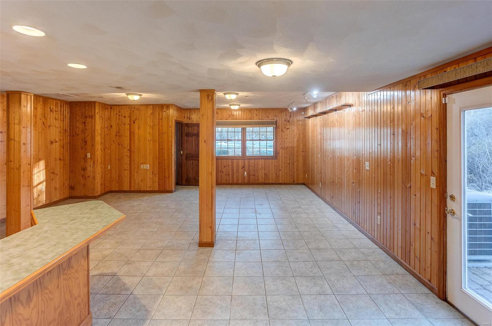 7221 Town Hall Road Belleville, IL 62223 - Photo 28 of 53 Gallery Image 28