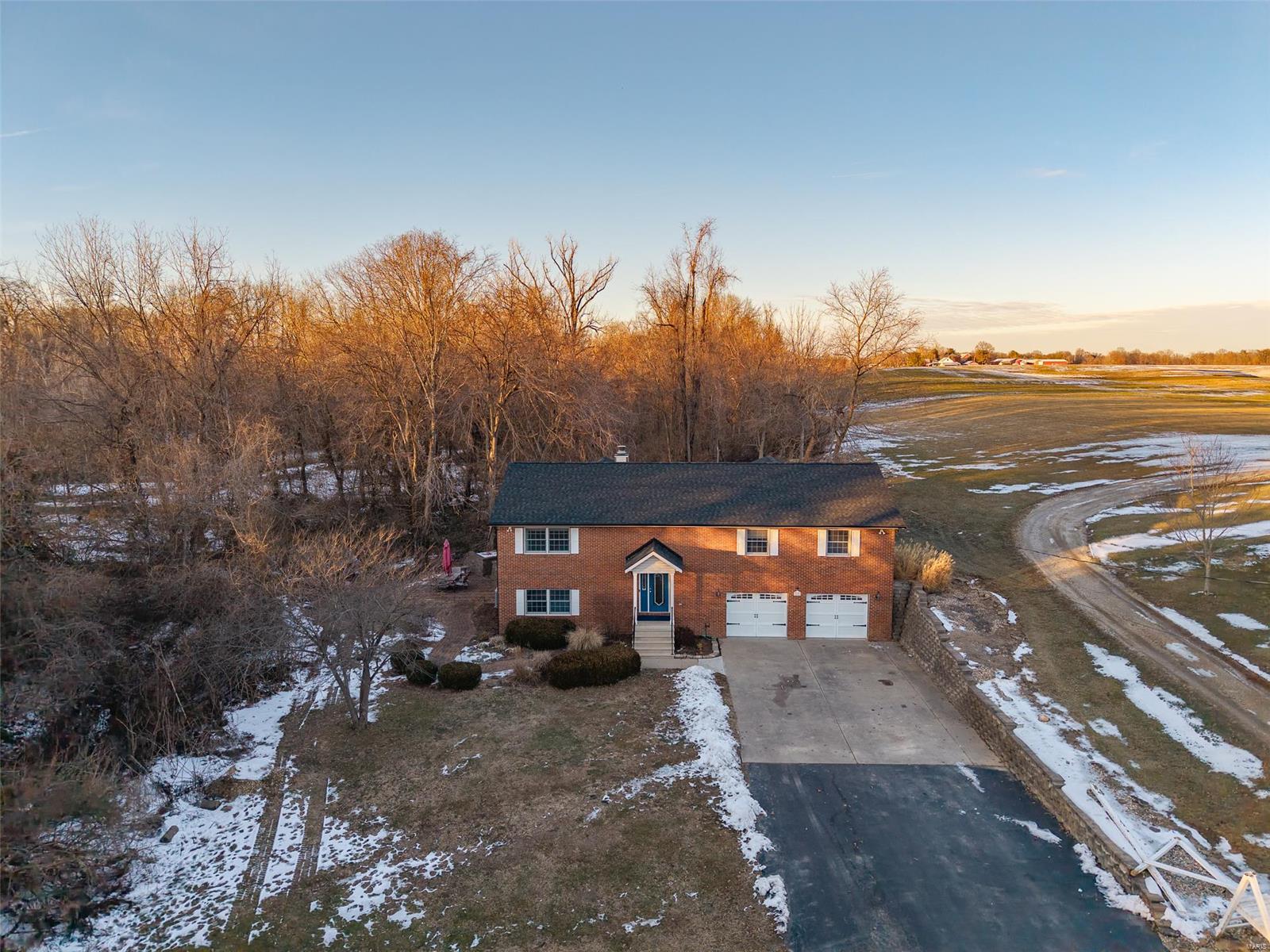 7221 Town Hall Road Belleville, IL 62223 - Photo 43 of 53 Gallery Image 43
