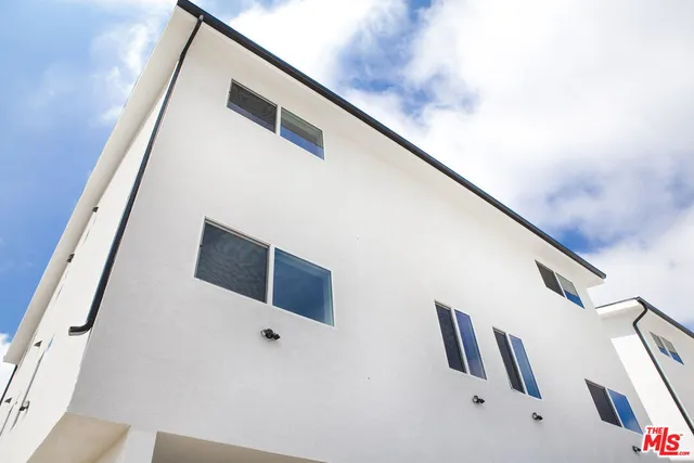 $5,500,000 | Undisclosed Address, Los Angeles, CA 90044