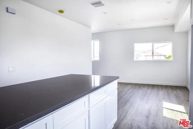 $5,500,000 | Undisclosed Address, Los Angeles, CA 90044