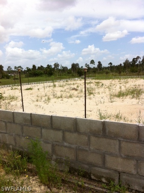 12091 Shawnee Road Fort Myers, FL 33913 - Photo 2 of 7 a view of an ocean and city