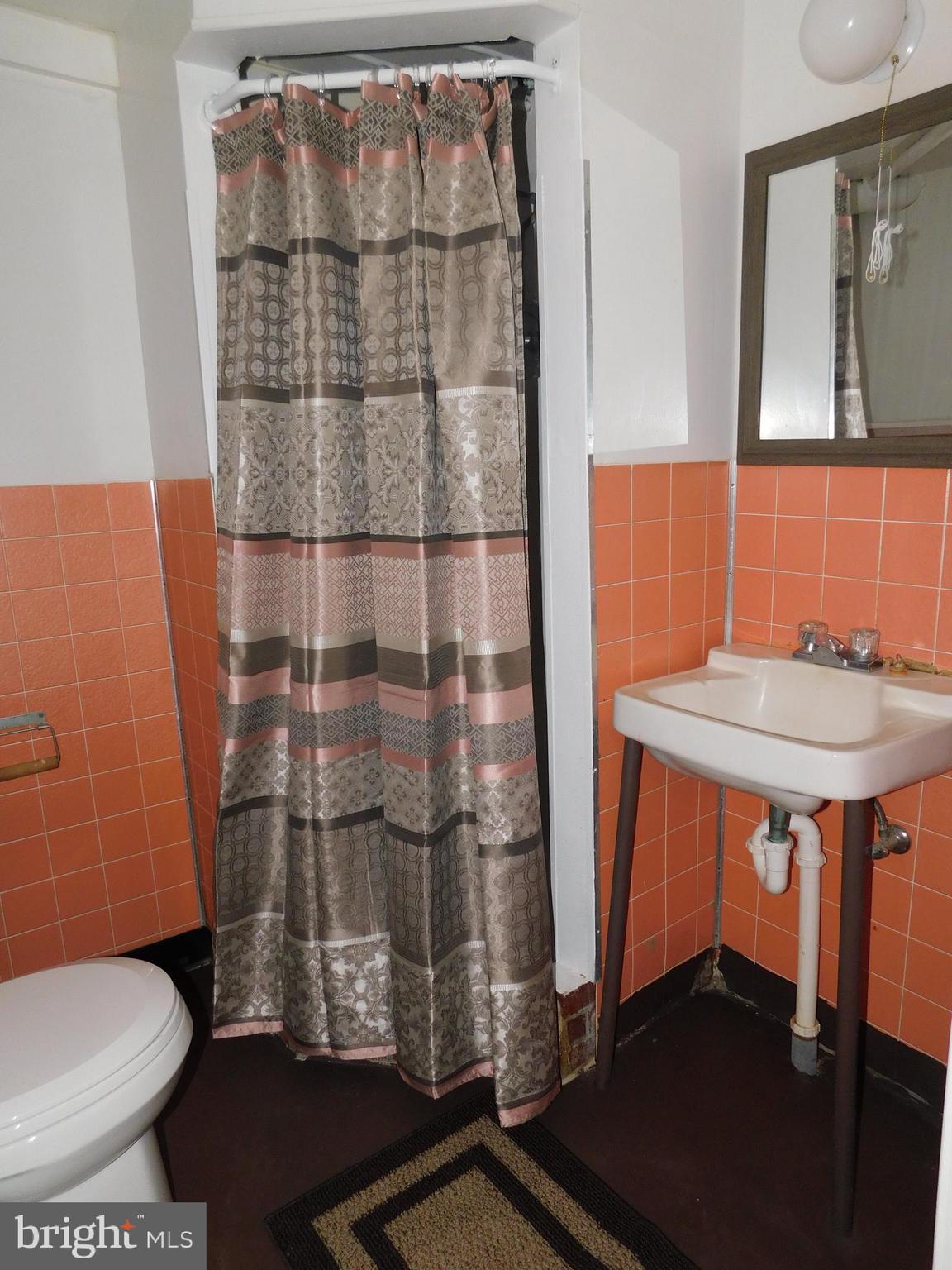 13069 Dahlgren Road King George, VA 22485 - Photo 28 of 32 Basement Bathroom
