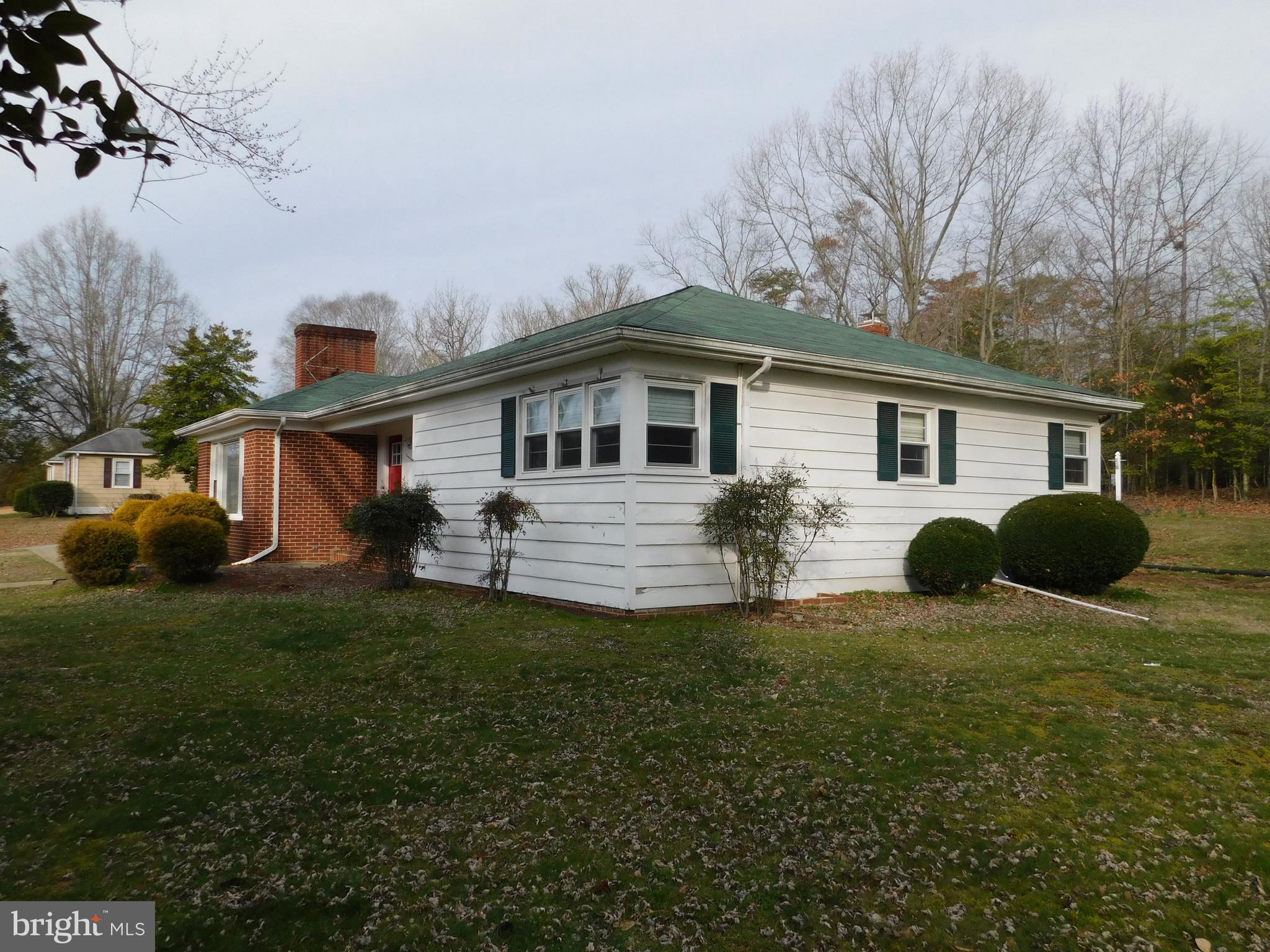 13069 Dahlgren Road King George, VA 22485 - Photo 4 of 32 From and Right Side of House