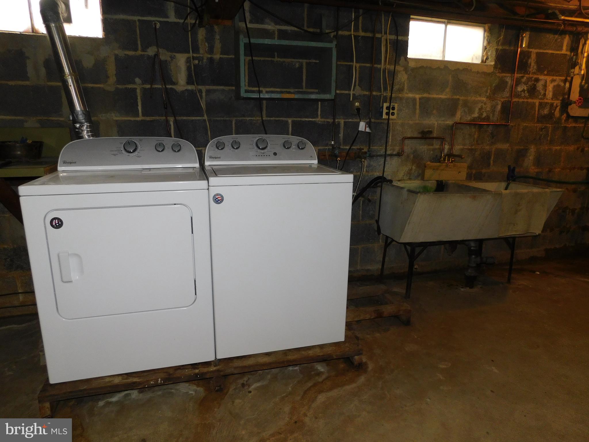 13069 Dahlgren Road King George, VA 22485 - Photo 31 of 32 Washer, Dryer and Wink