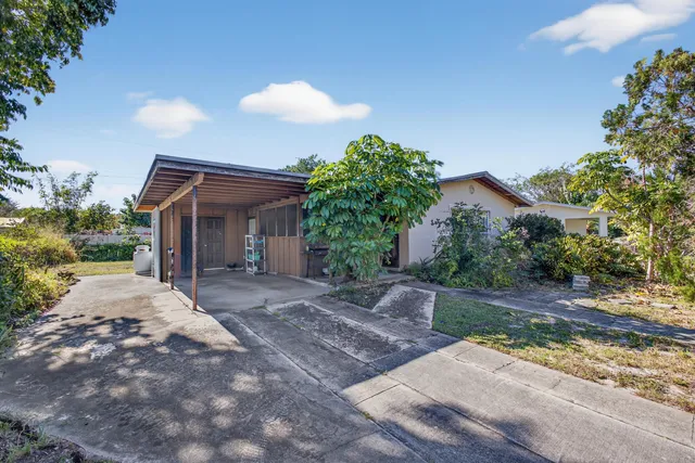 $420,000 | 1212 Chickasaw Street, Jupiter, FL 33458