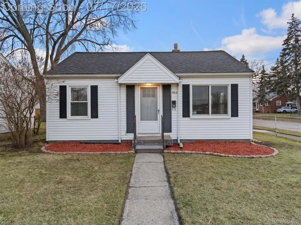 $1,500 | 904 East Otis Avenue, Hazel Park, MI 48030