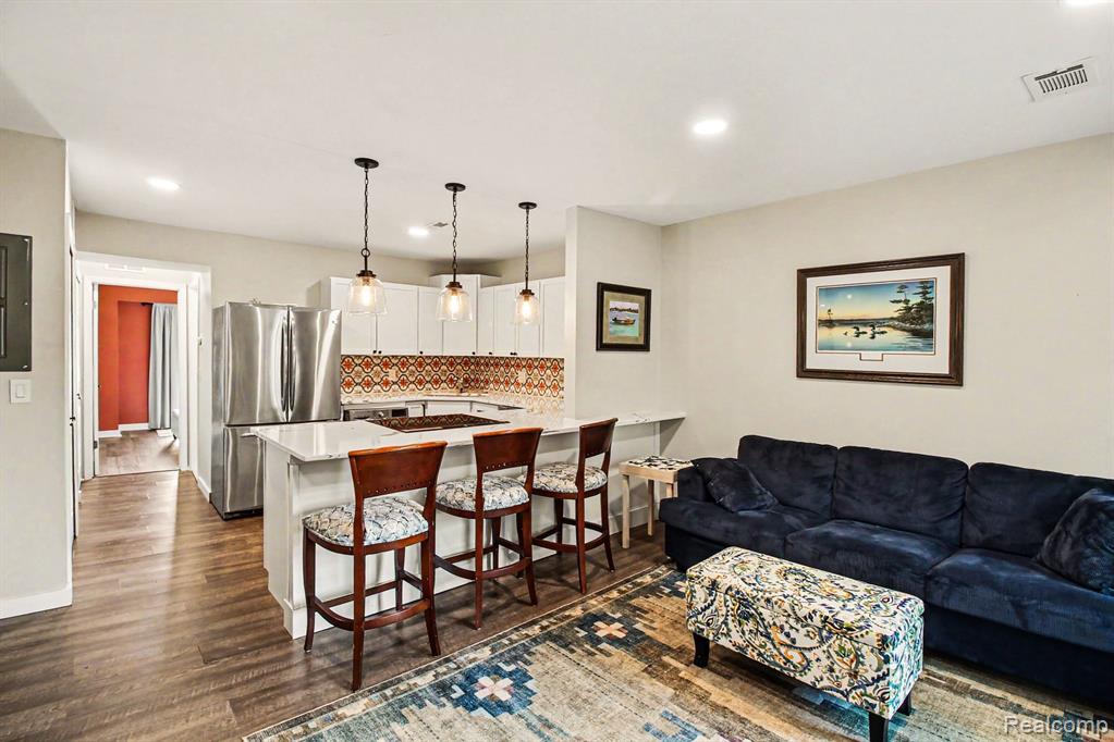 851 Union Street, Unit 40 Milford, MI 48381 - Photo 1 of 17