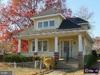 608 Delaware Avenue Riverside, NJ 08075 - Photo 1 of 2
