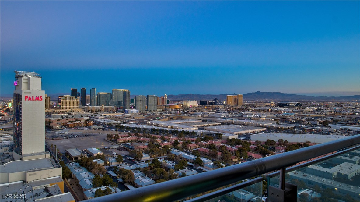 4381 West Flamingo Rd Unit 3216  