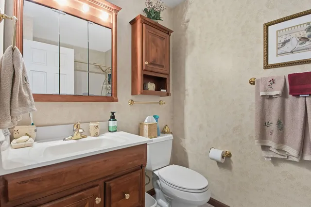 $499,000 | 710 Morris Court, Lombard, IL 60148