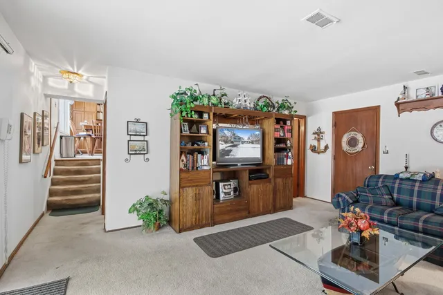 $499,000 | 710 Morris Court, Lombard, IL 60148