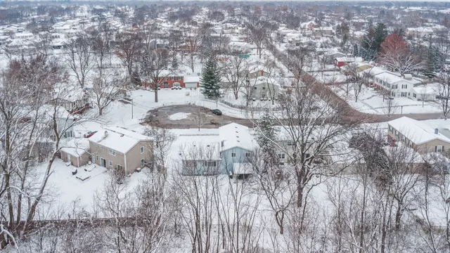 $499,000 | 710 Morris Court, Lombard, IL 60148