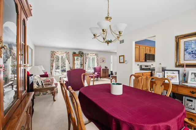 $499,000 | 710 Morris Court, Lombard, IL 60148