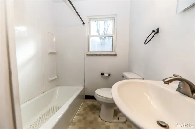 $167,000 | 29 Hadfield Lane, Caseyville, IL 62232