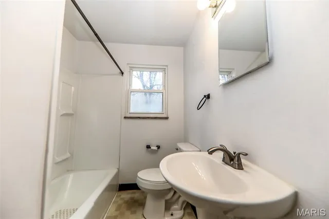 $167,000 | 29 Hadfield Lane, Caseyville, IL 62232