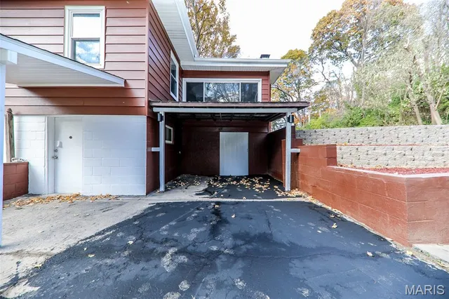 $167,000 | 29 Hadfield Lane, Caseyville, IL 62232