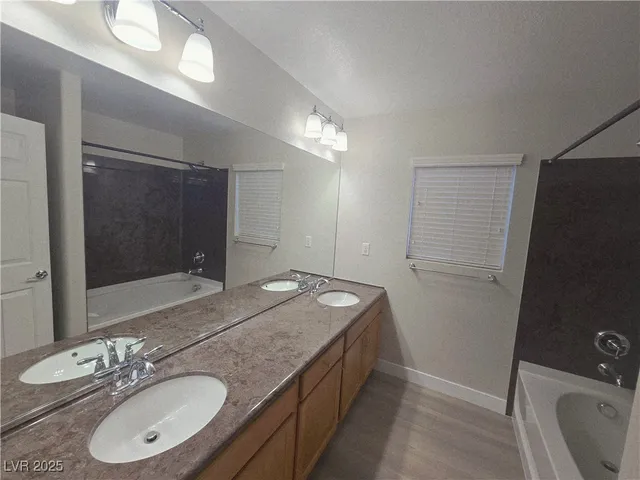 $2,850 | 6366 White Heron Court, Las Vegas, NV 89139