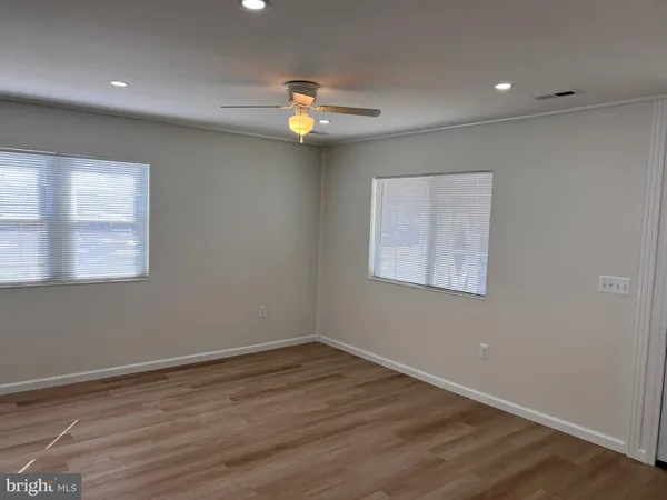 $1,800 | 1325 Fuselage Avenue, Baltimore, MD 21220