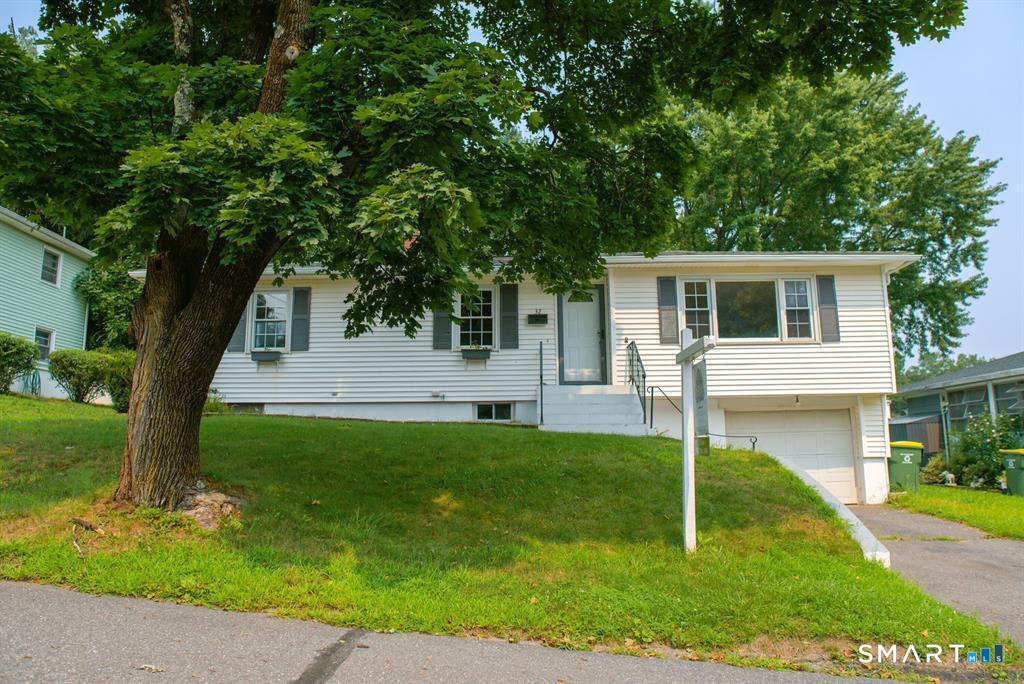 32 Kaynor Drive Waterbury, CT 06708 - Photo 1 of 23