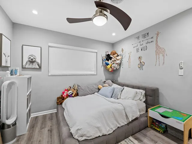 $5,500 | 2011 Northeast 60th Street, Fort Lauderdale, FL 33308