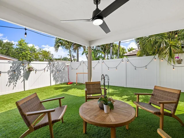 $5,500 | 2011 Northeast 60th Street, Fort Lauderdale, FL 33308