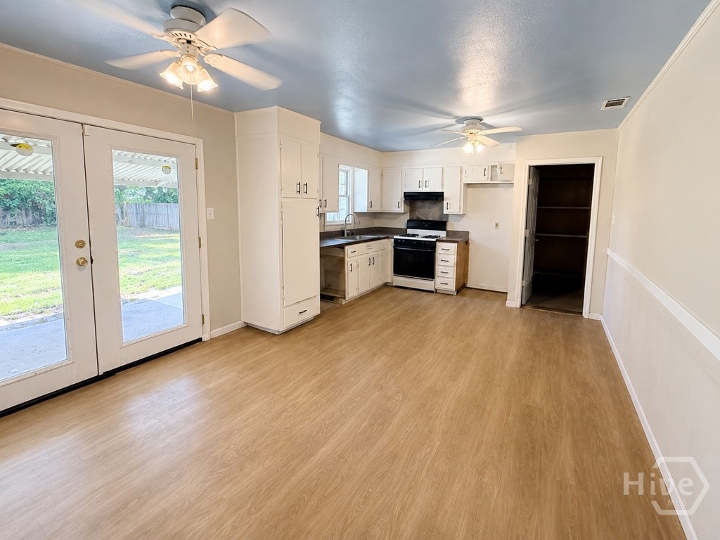 508 Red Oak Road Savannah, GA 31419 - Photo 4 of 17 Gallery Image 4