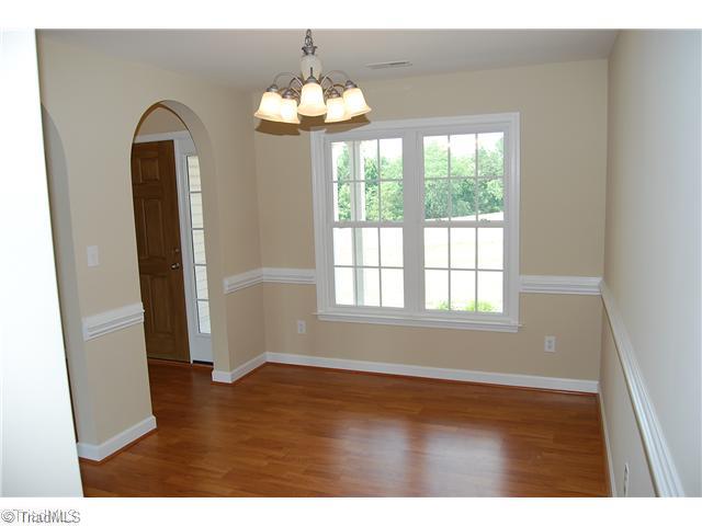127 Mollie Road Harmony, NC 28634 - Photo 6 of 15 Dining Room.