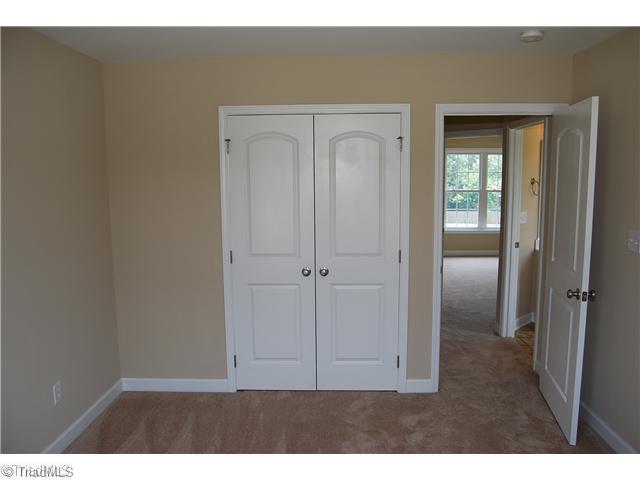 127 Mollie Road Harmony, NC 28634 - Photo 9 of 15 2nd Bedroom.
