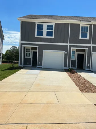 $284,990 | 212 Darlington Drive, Dickson, TN 37055