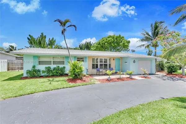 $4,250 | 222 Southeast 11th Court, Deerfield Beach, FL 33441