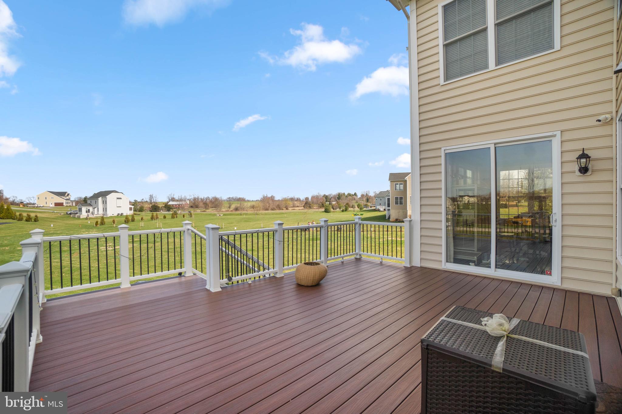 440 Irish Rebel Road Westminster, MD 21157 - Photo 37 of 59 Deck